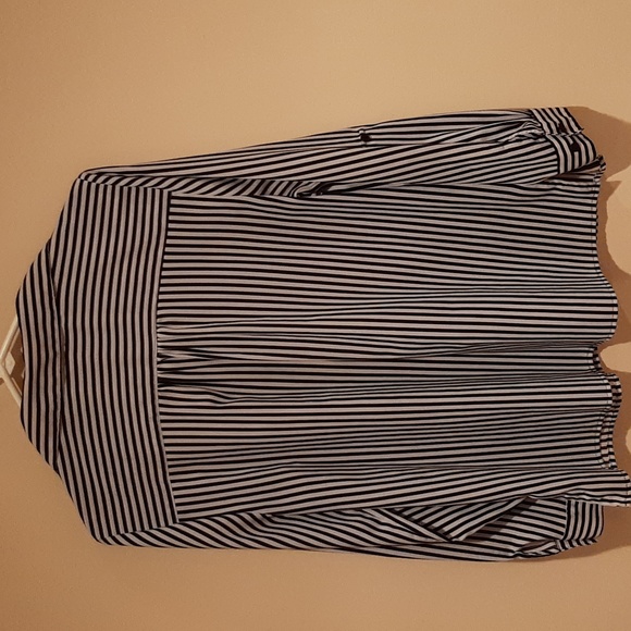 Notations black and white blouse Size Large - Picture 5 of 5